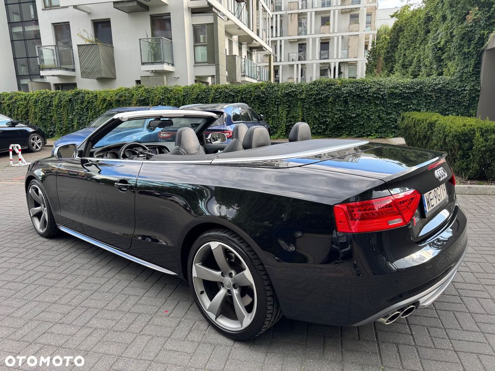 Audi S5 Cabrio - 3