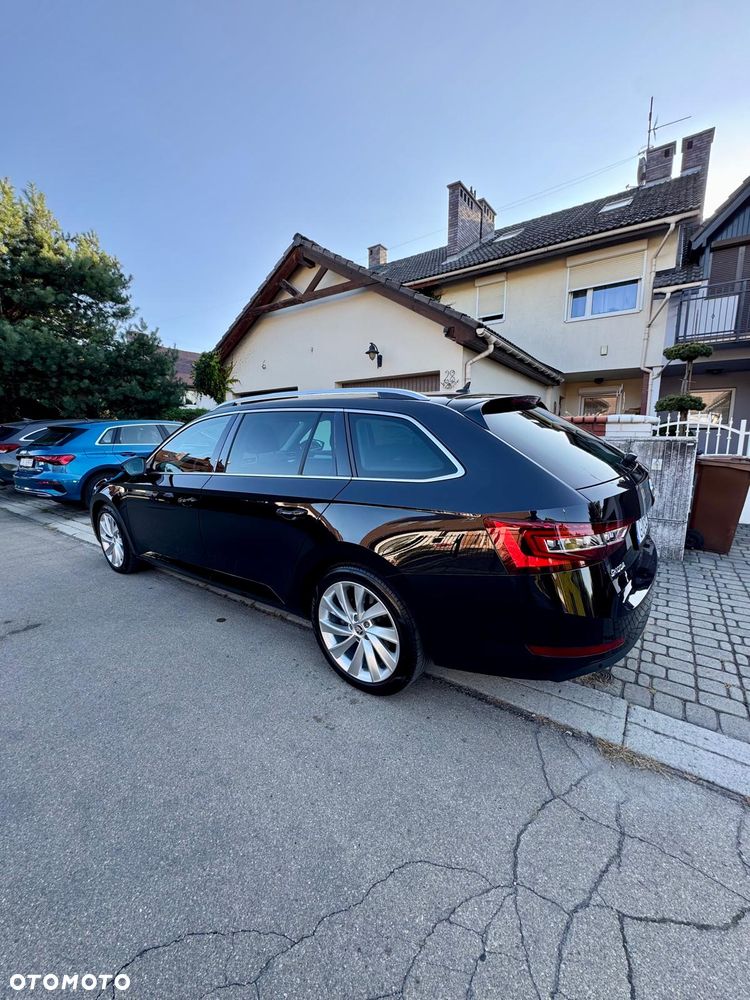 Skoda Superb 2.0 TDI Style DSG7 - 4