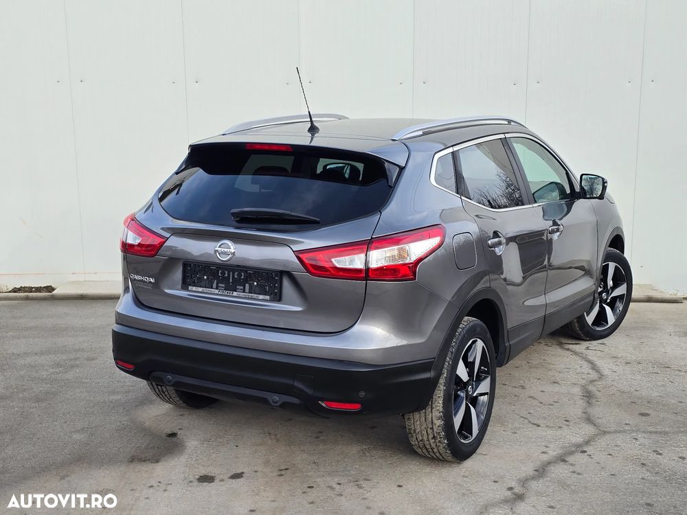Nissan Qashqai 1.2 DIG-T TEKNA+ - 4