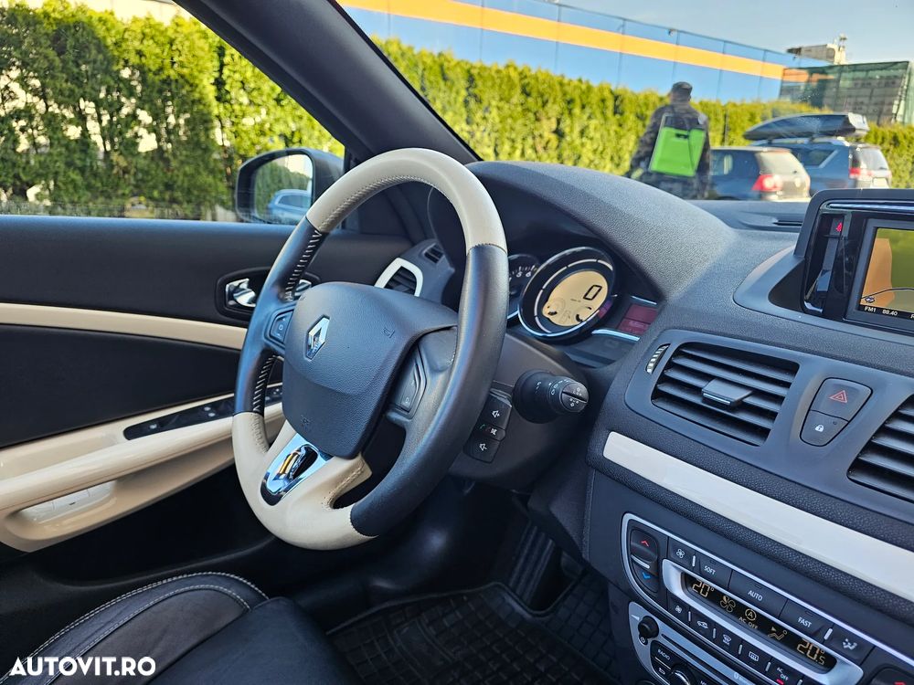 Renault Megane Energy TCe 130 Start & Stop Floride Collection 2013 - 21