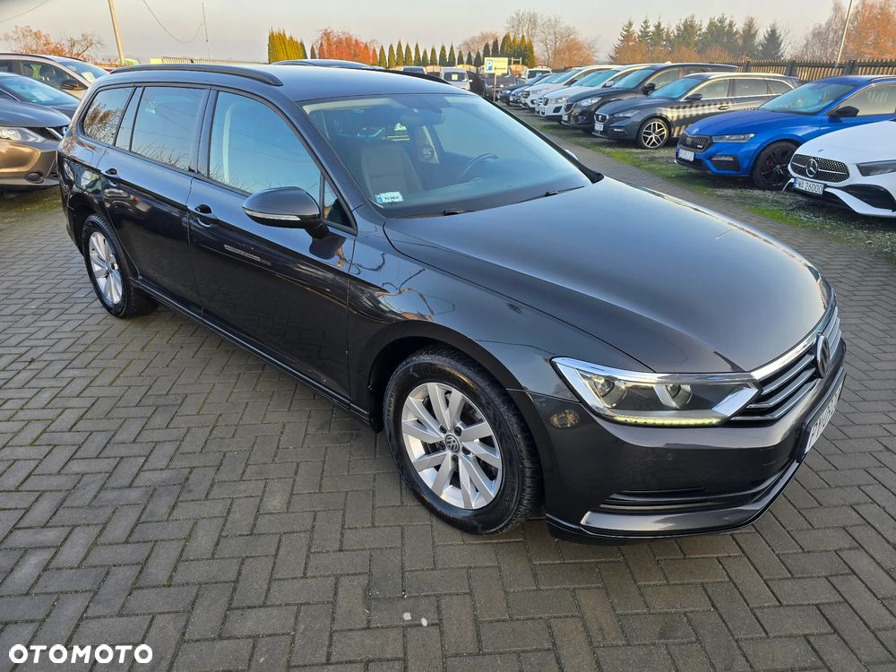 Volkswagen Passat Variant - 2