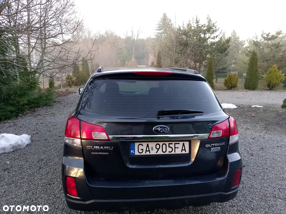 Subaru Outback 2.0 D Active - 4