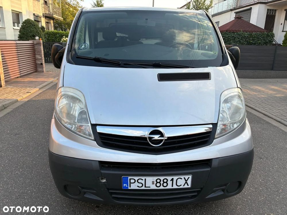 Opel Vivaro - 2
