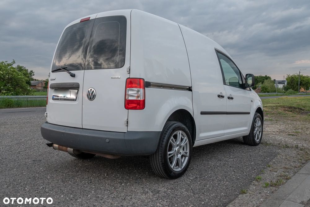 Volkswagen CADDY - 4