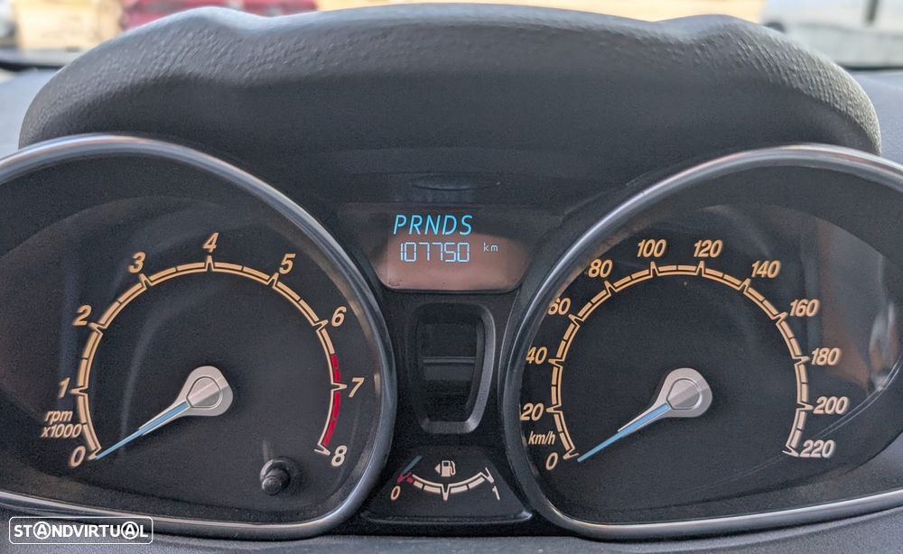 Ford Fiesta - 8