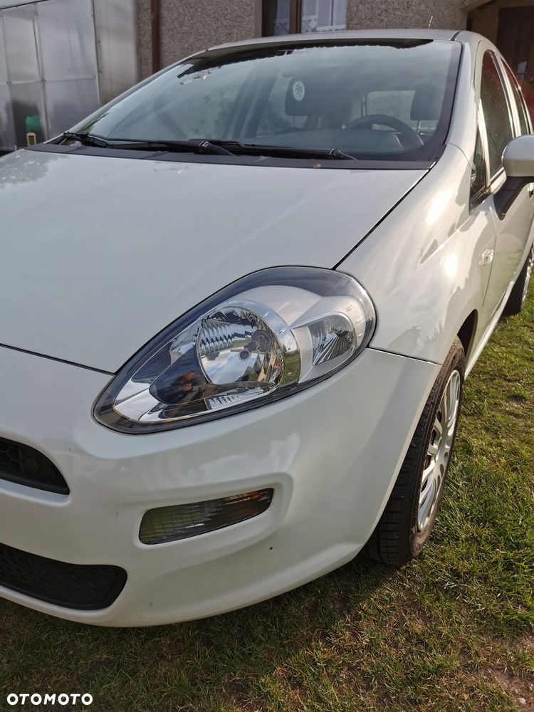Fiat Punto 1.2 Estiva - 12