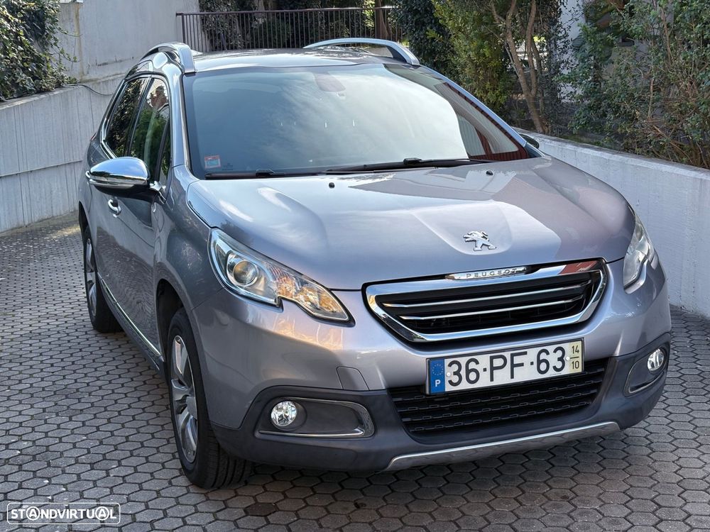 Peugeot 2008 1.2 PureTech Allure - 2