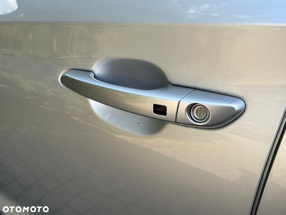 Hyundai Tucson blue 1.7 CRDi 2WD Passion Plus - 35