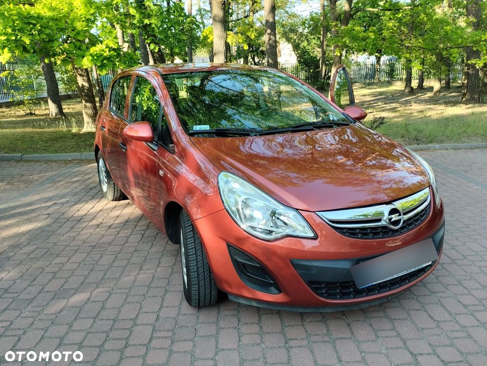 Opel Corsa 1.2 16V Essentia - 1