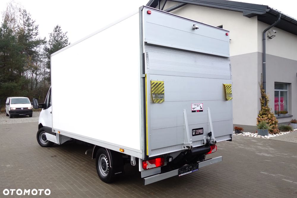 Mercedes-Benz Sprinter 3.0 CDI Automat 190 KM Kontener +Winda  750 kg. - 15