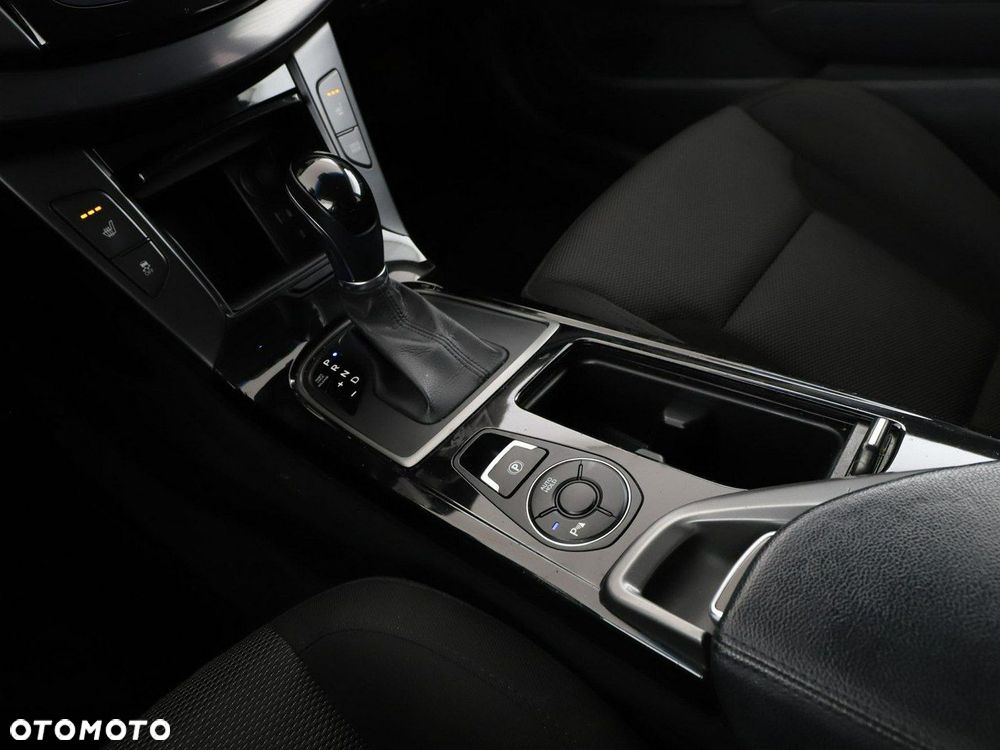 Hyundai i40 Kombi 2.0 Automatik Trend - 32