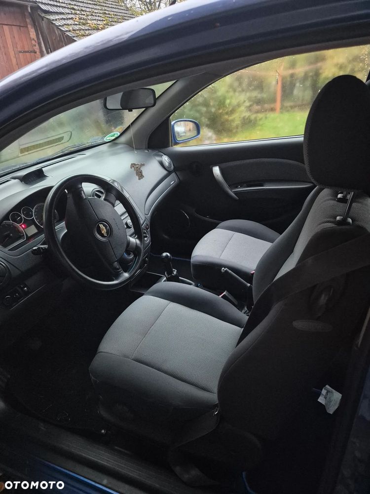 Chevrolet Aveo 1.2 - 9