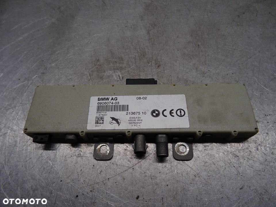 BMW E46 LIFT SEDAN 1.8B WZMACNIACZ ANTENY 21367510 - 1