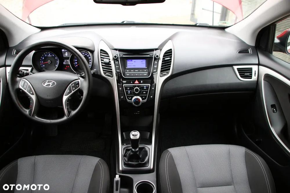 Hyundai i30 1.6 GDI Style - 27