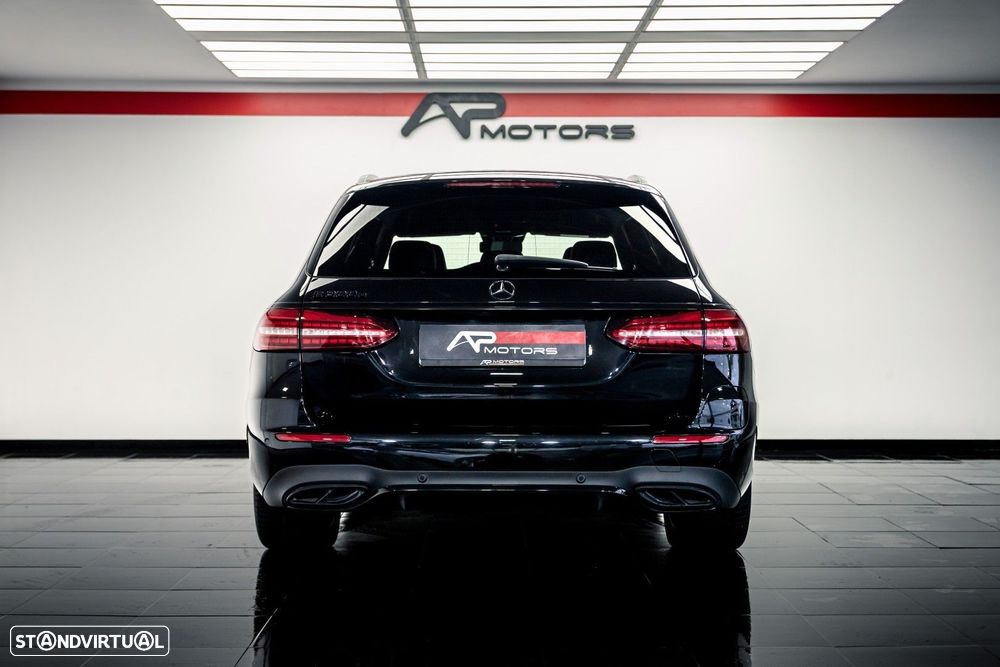 Mercedes-Benz E 300 e AMG Line - 11