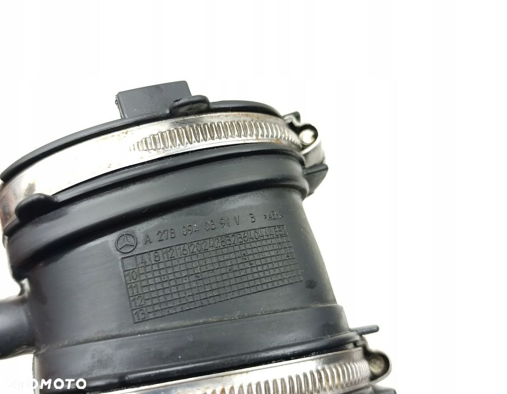 PRZEWÓD ŁĄCZNIK RURA POWIETRZA MERCEDES W221 4.7 V8 A2780100467 - 2