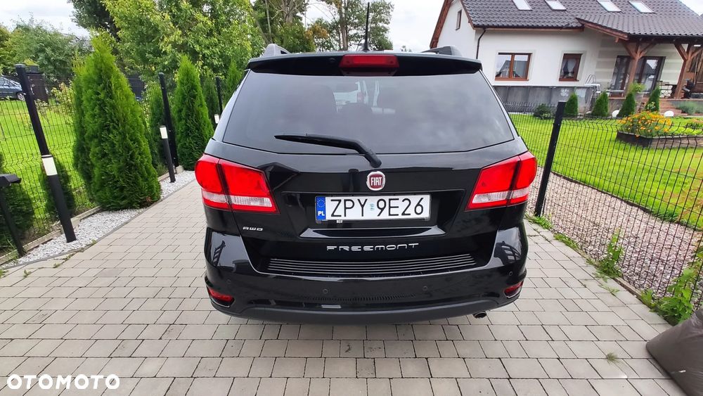 Fiat Freemont 2.0 Multijet Black Code AWD - 8