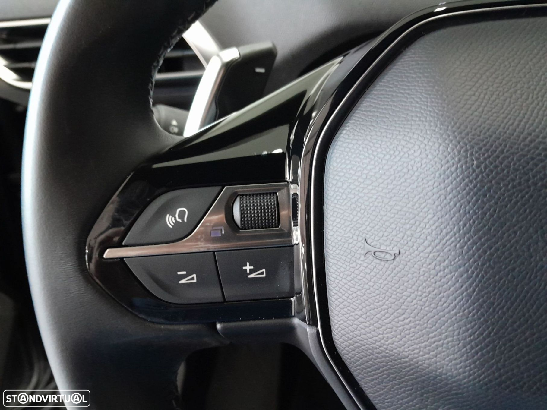Peugeot 5008 1.5 BlueHDi Allure Pack EAT8 - 16
