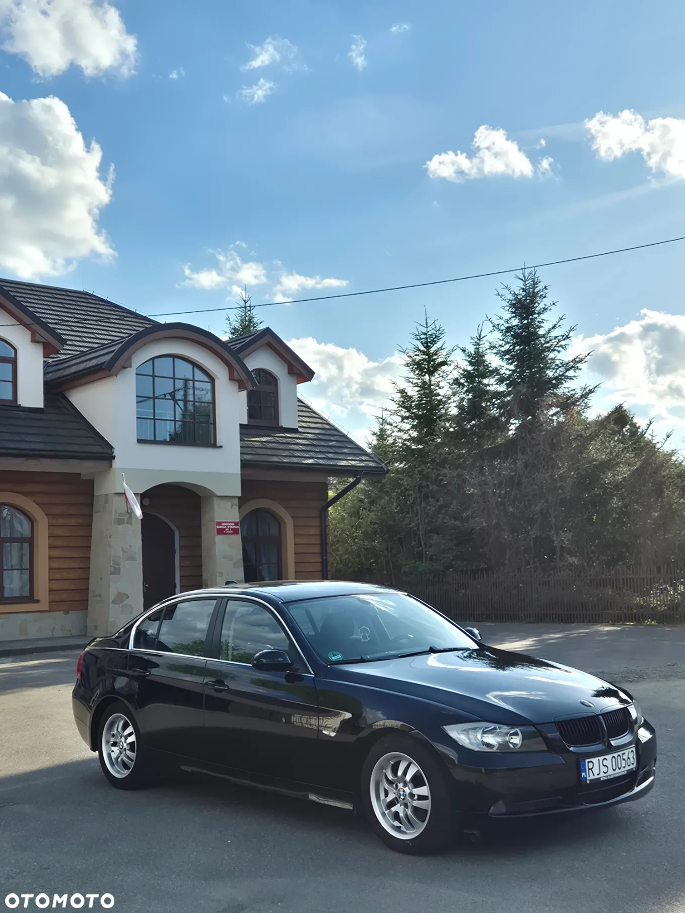 BMW Seria 3 325i - 3