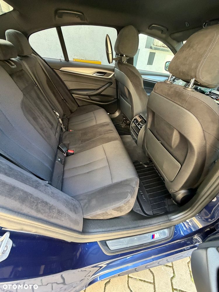 BMW Seria 5 520d xDrive M Sport sport - 10