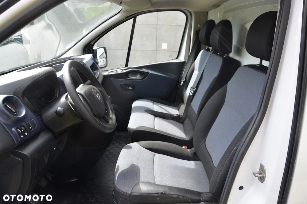 Opel Vivaro - 5