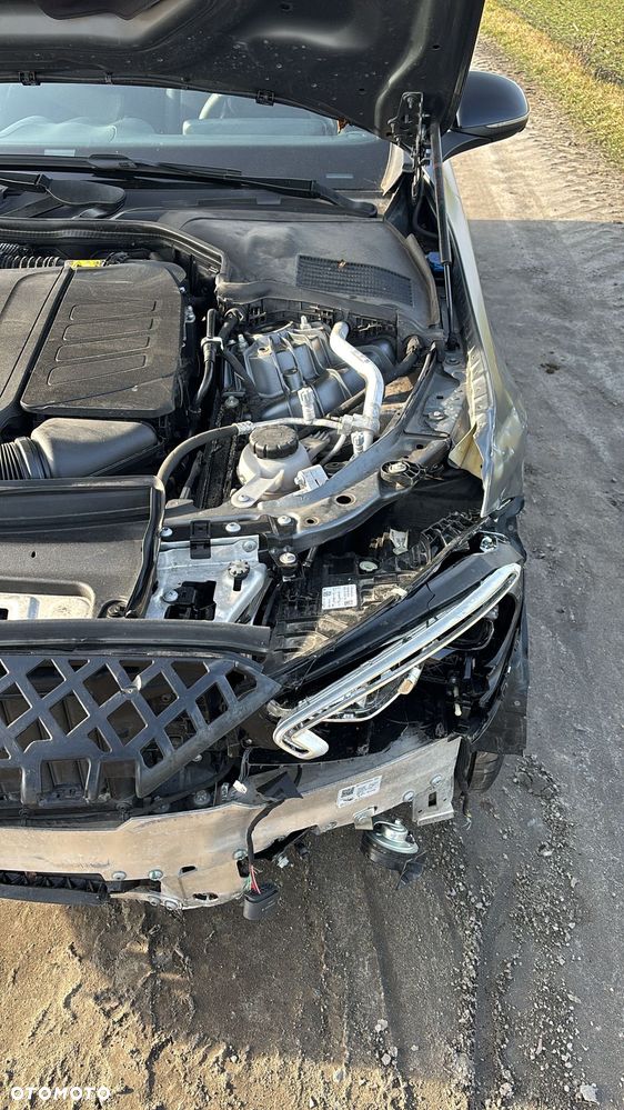 Mercedes-Benz Klasa C 300 e T 9G-TRONIC AMG Line Advanced - 19