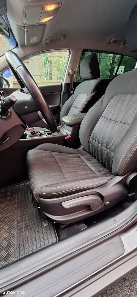 Kia Sportage 1.6 DSL MHEV 7DCT HP 4x2 Plus - 9