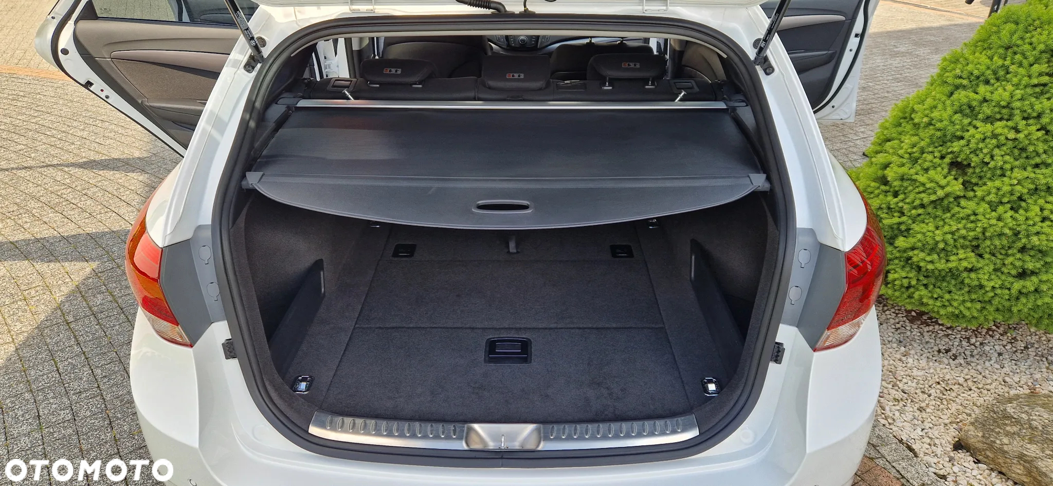 Hyundai i40 1.6 CRDi Premium DCT - 35