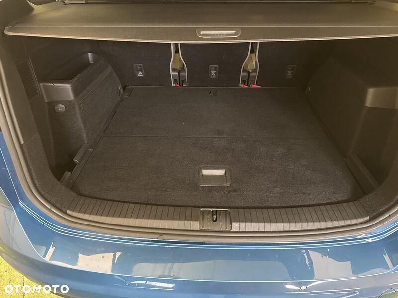 Volkswagen Touran 2.0 TDI BMT Comfortline DSG - 23