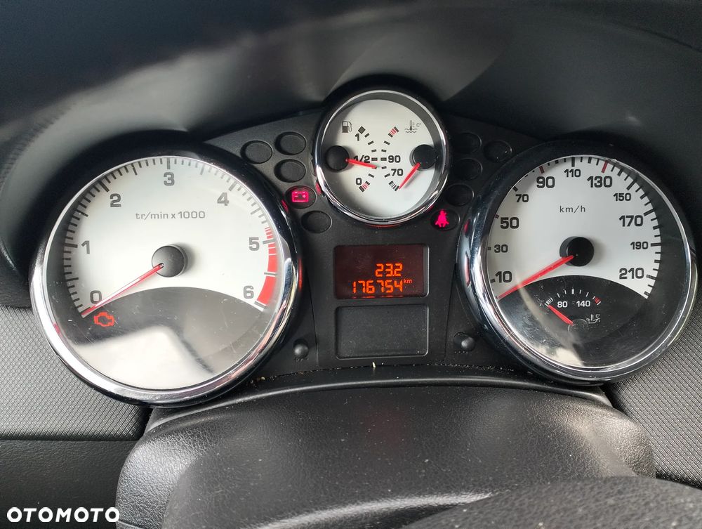 Peugeot 207 - 9