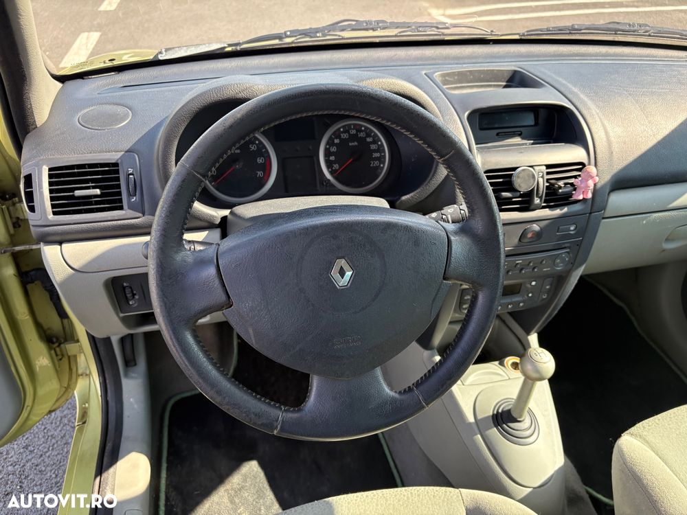 Renault Clio - 5
