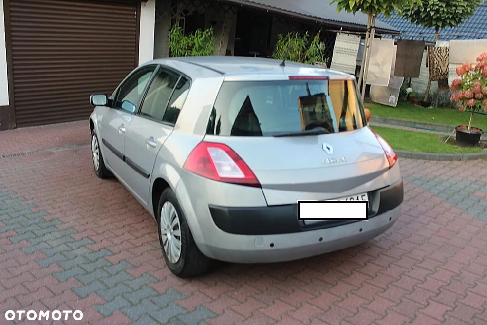 Renault Megane II 1.6 16V Confort Dynamique - 6
