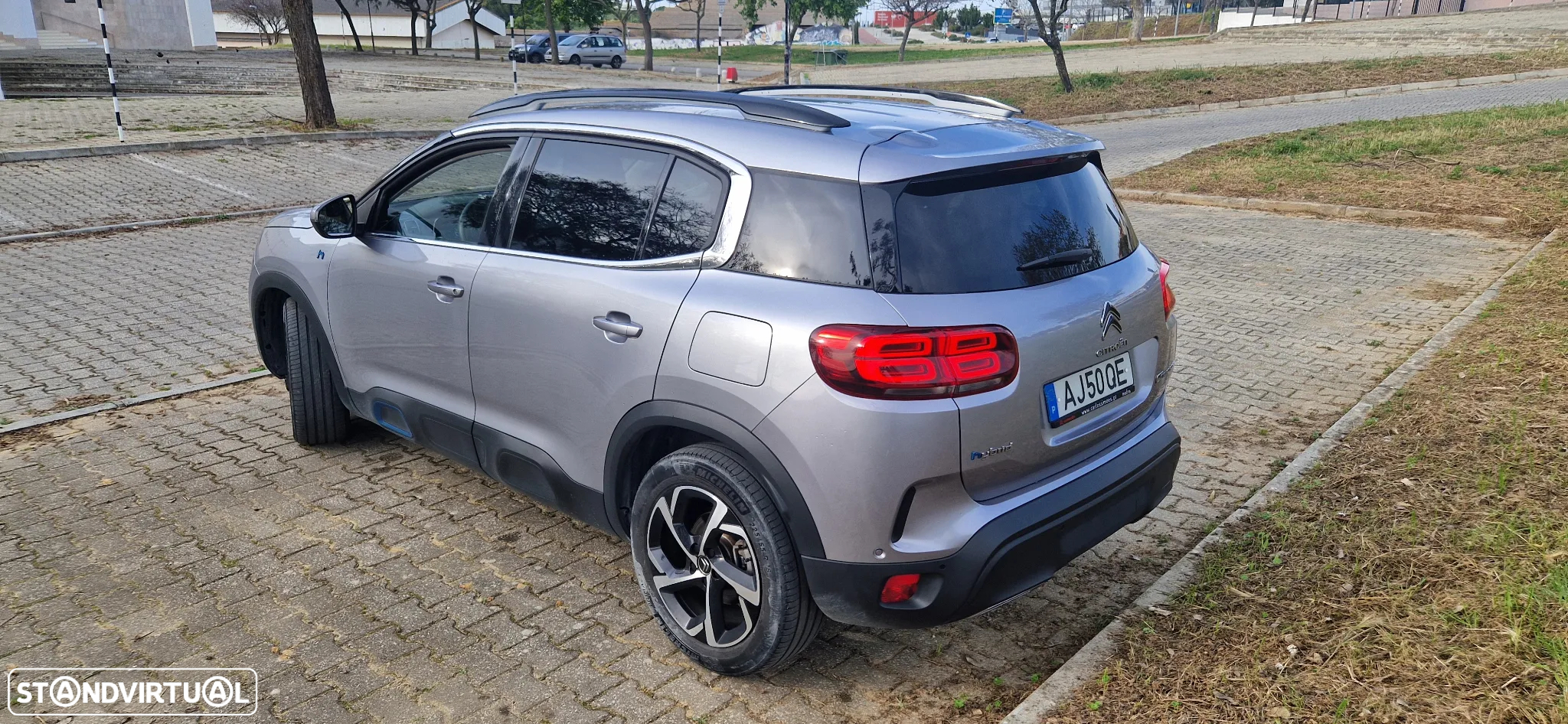 Citroën C5 Aircross 1.6 Hybrid Shine e-EAT8 - 4