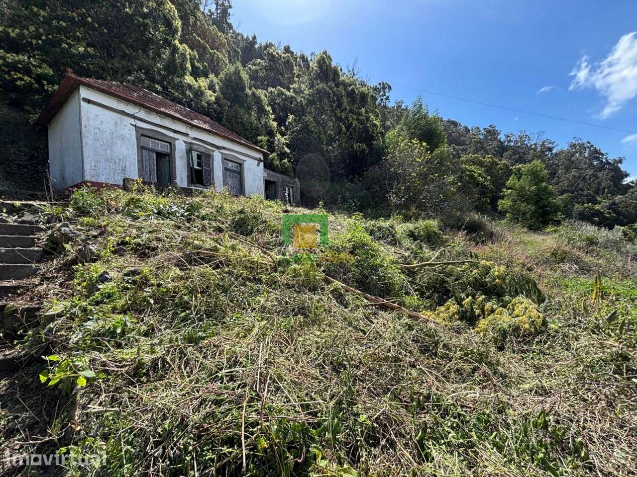 2 Moradias para Renovar - Grande imagem: 4/21