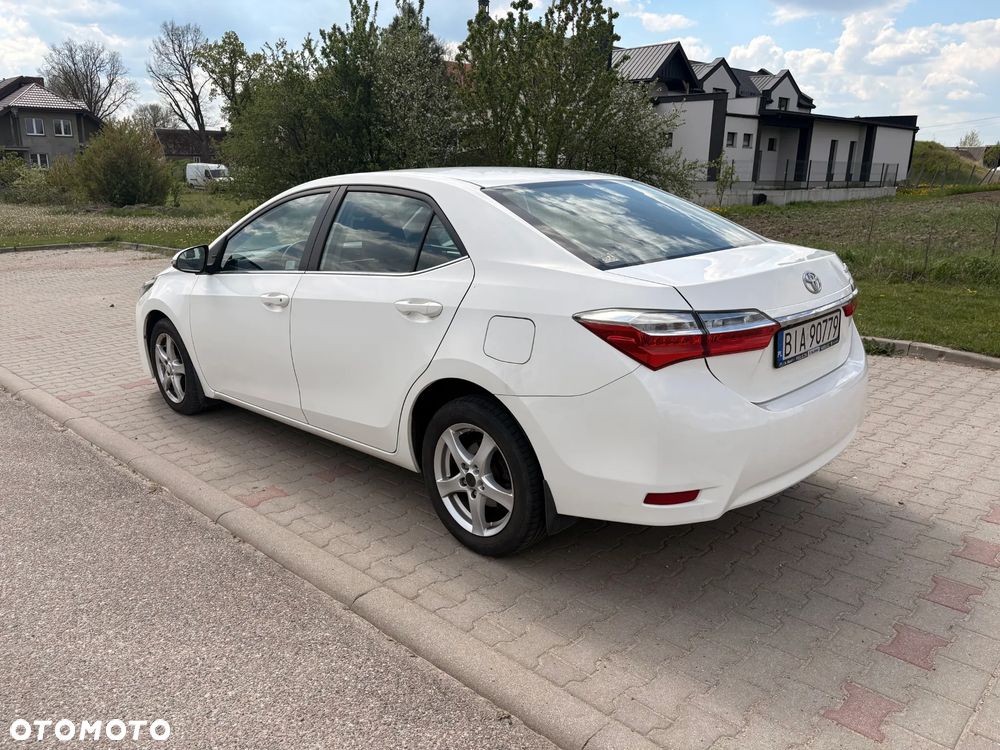 Toyota Corolla 1.4 D-4D Premium - 5