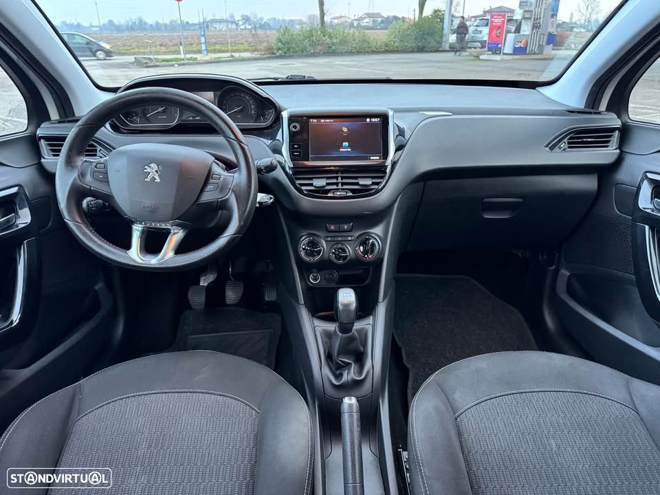 Peugeot 208 1.6 e-HDi Active - 6