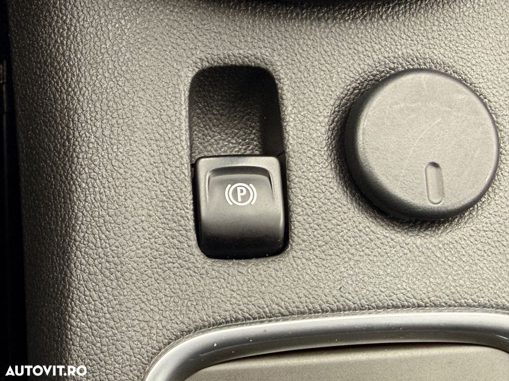 Opel Astra 1.5 D Start/Stop Business Elegance - 22