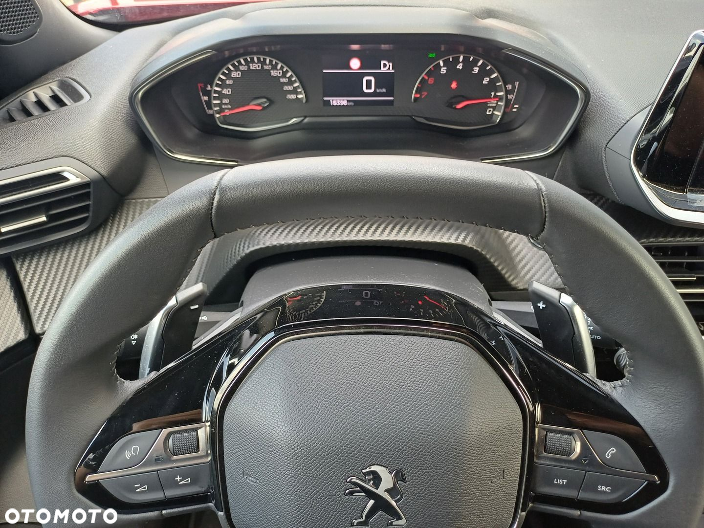 Peugeot 2008 1.2 PureTech Allure Pack S&S EAT8 - 26