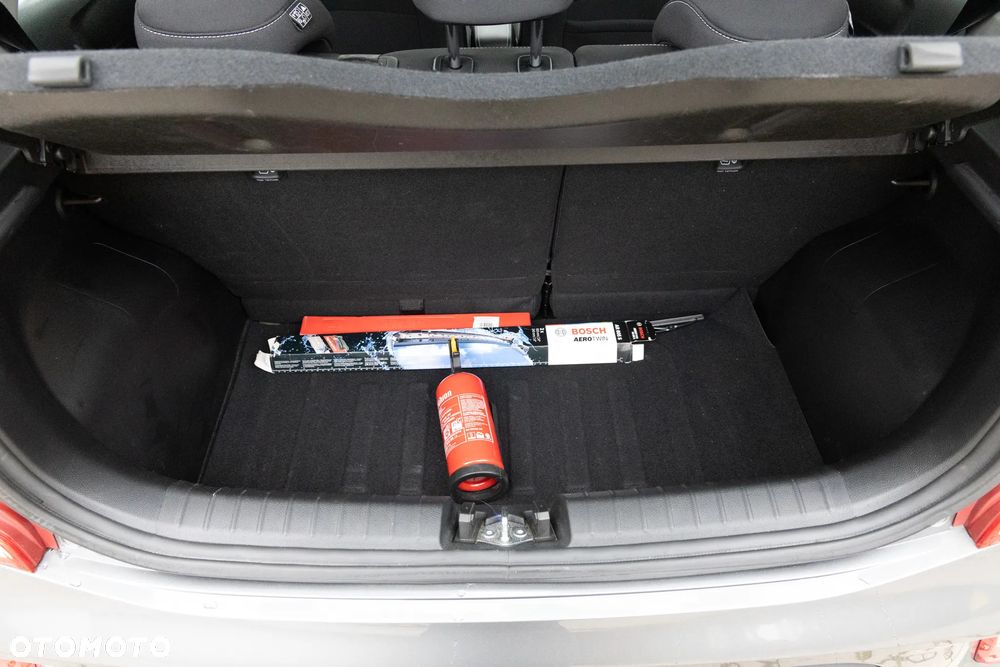 Kia Picanto 1.2 L - 36