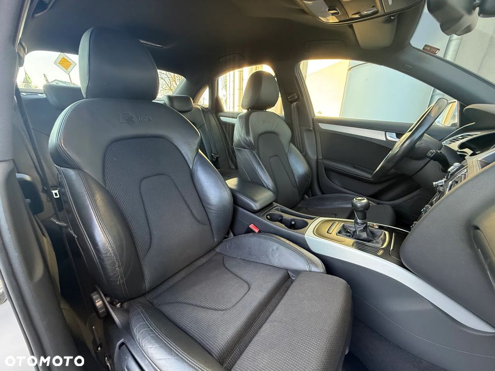 Audi A4 Limousine 1.8 TFSI S line Sportpaket (plus) - 18