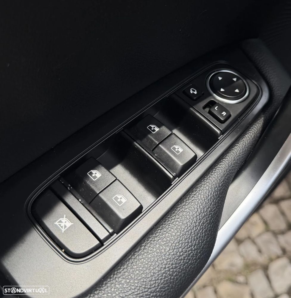 Kia Ceed SW 1.6 CRDi MHEV Drive+SRF - 15