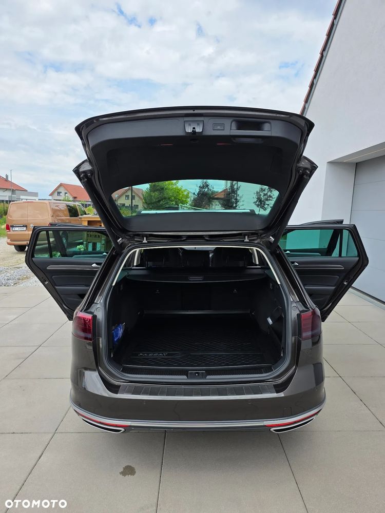 Volkswagen Passat 2.0 TDI BMT 4Mot Highline DSG - 17