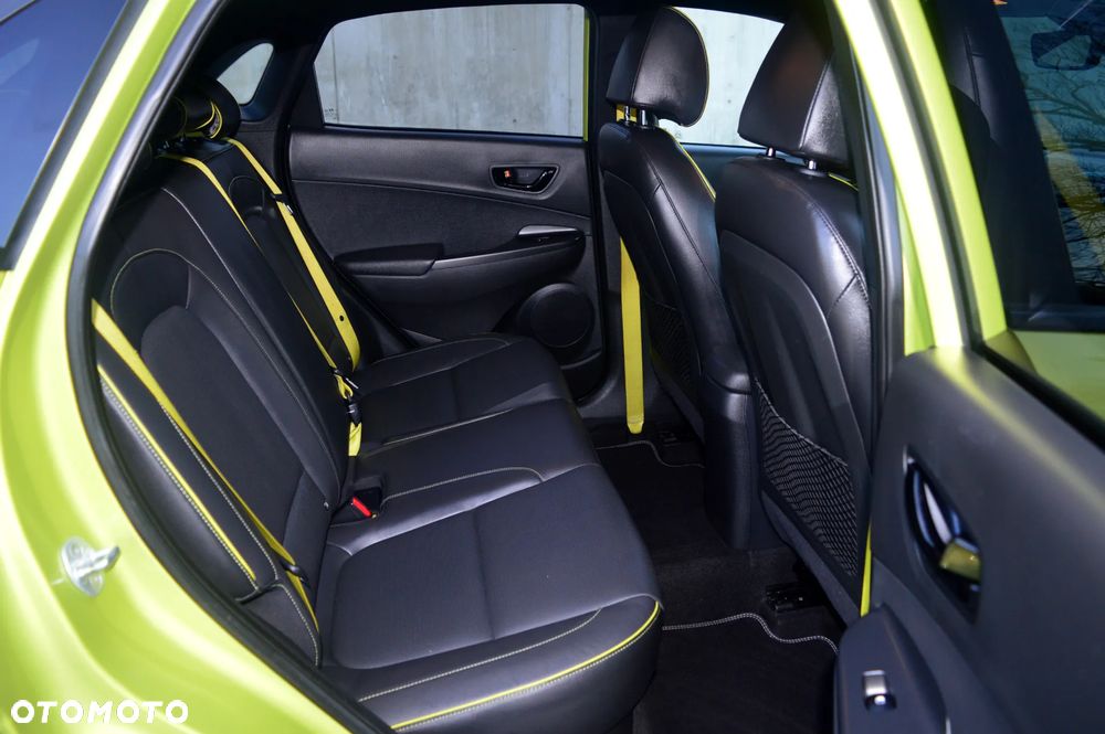 Hyundai Kona 1.6 T-GDI DCT 4WD Premium - 12