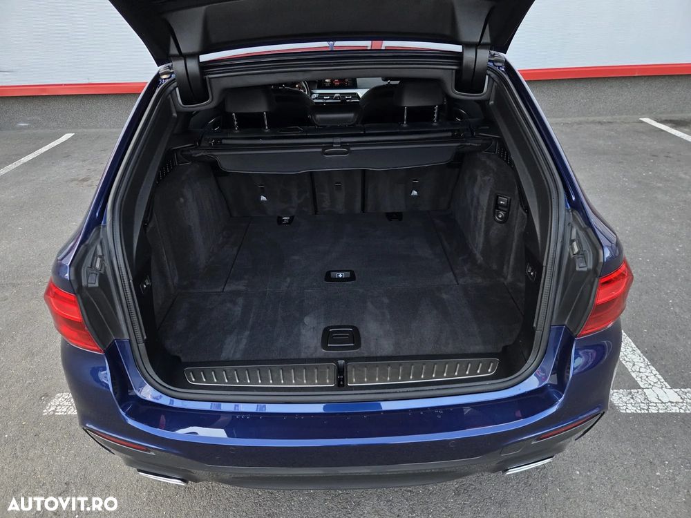 BMW Seria 5 520d Aut. M Sport Edition - 32