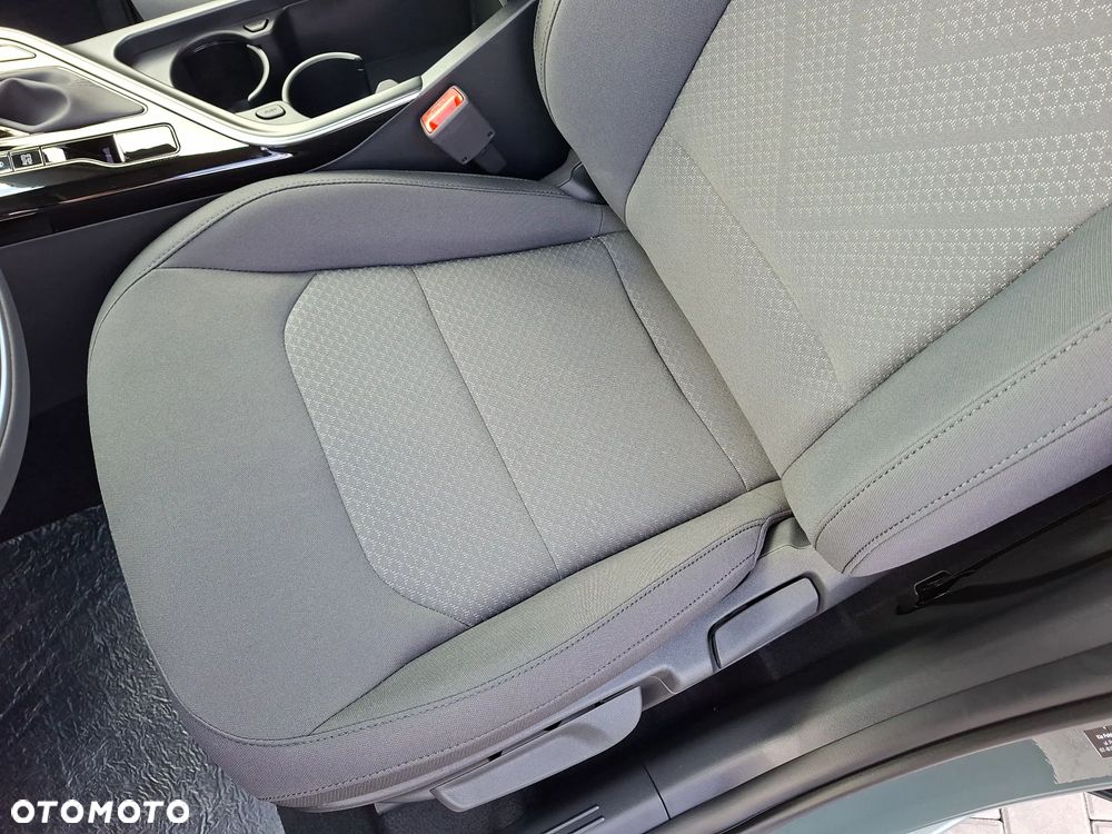 Kia Niro 1.6 GDI Hybrid M - 14