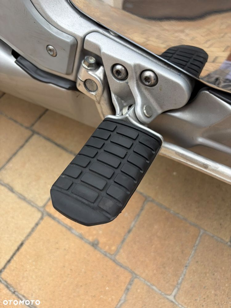 Honda GL - 22