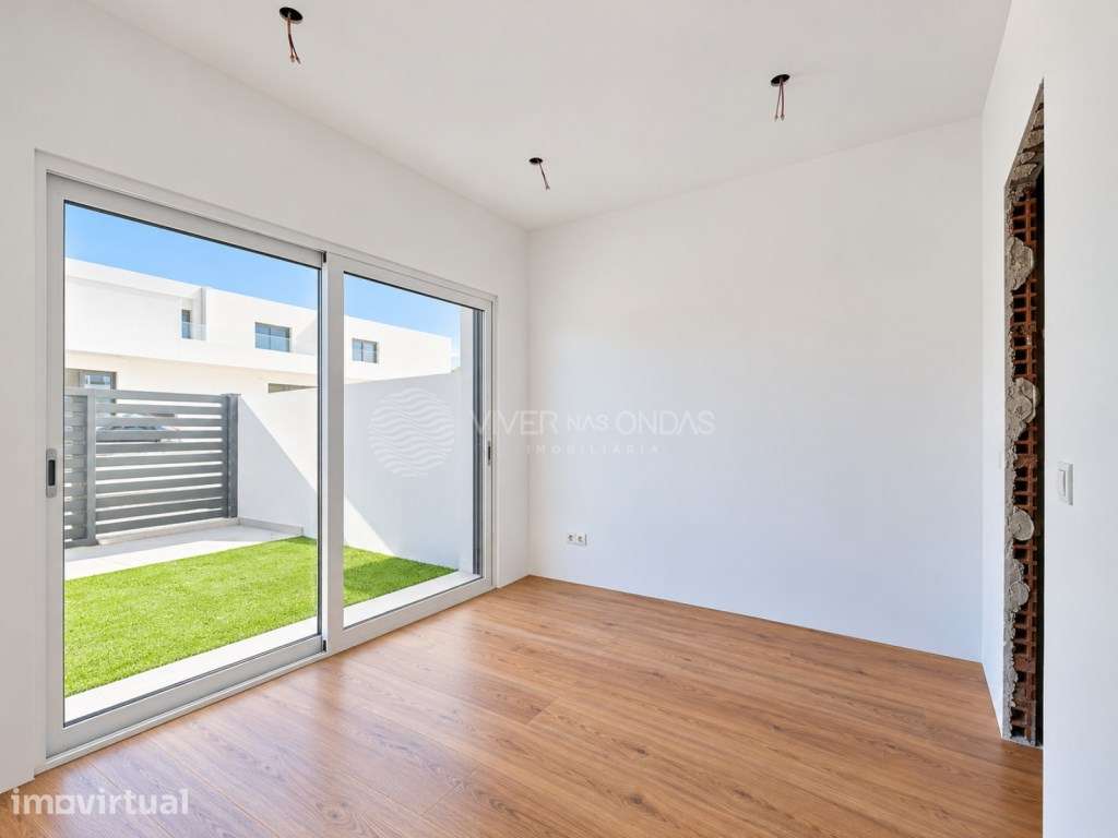OFERTA DE ESCRITURA | Moradia T3 com Piscina em Construção | Redond... - Grande imagem: 4/24