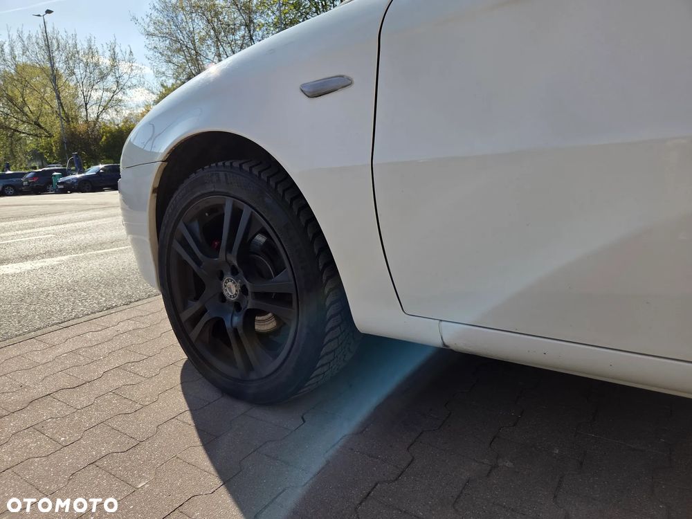 Alfa Romeo 147 1.6 Twin Spark Black Line - 12