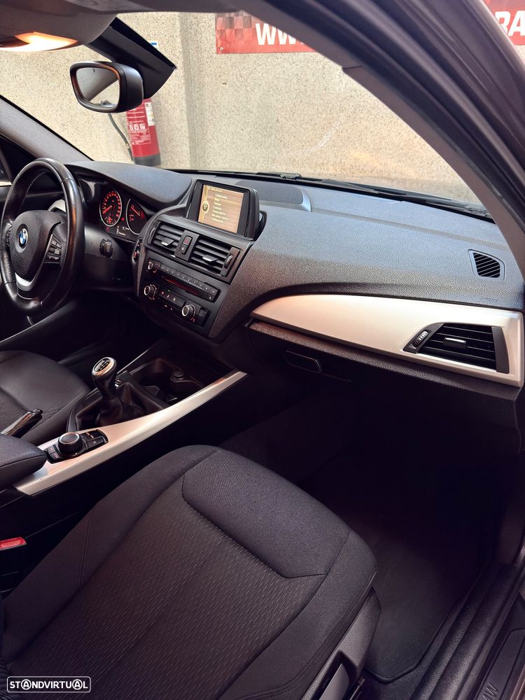 BMW 116 d EfficientDynamics Edition Sport Line - 21