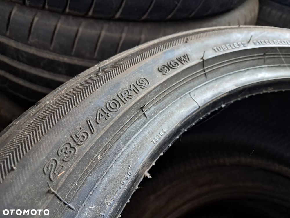 Opona lato 235/40r19 Bridgestone S001 23r - 3